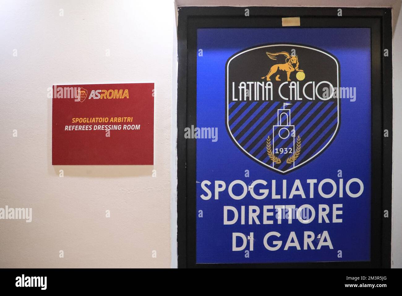 Branded signs for the referee dressing room at Stadio Comunale Domenico Francioni, Latina (Tom Seiss/ SPP) Credit: SPP Sport Press Photo. /Alamy Live News Stock Photo
