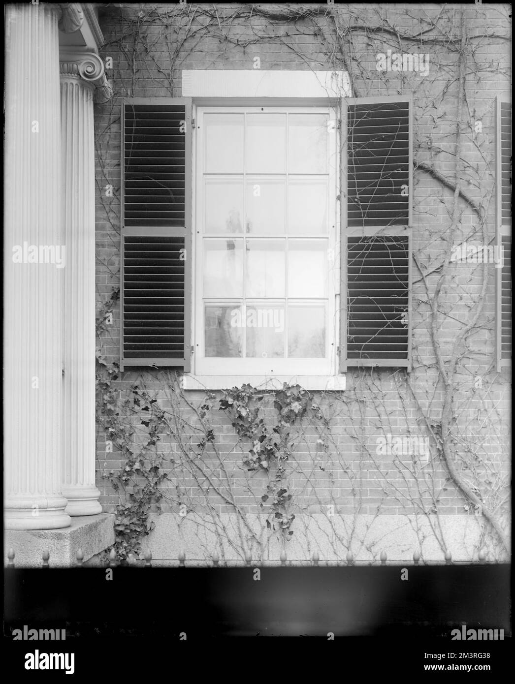 Salem, 35 Chestnut Street, exterior detail, window, Pickering Dodge house , Houses, Windows