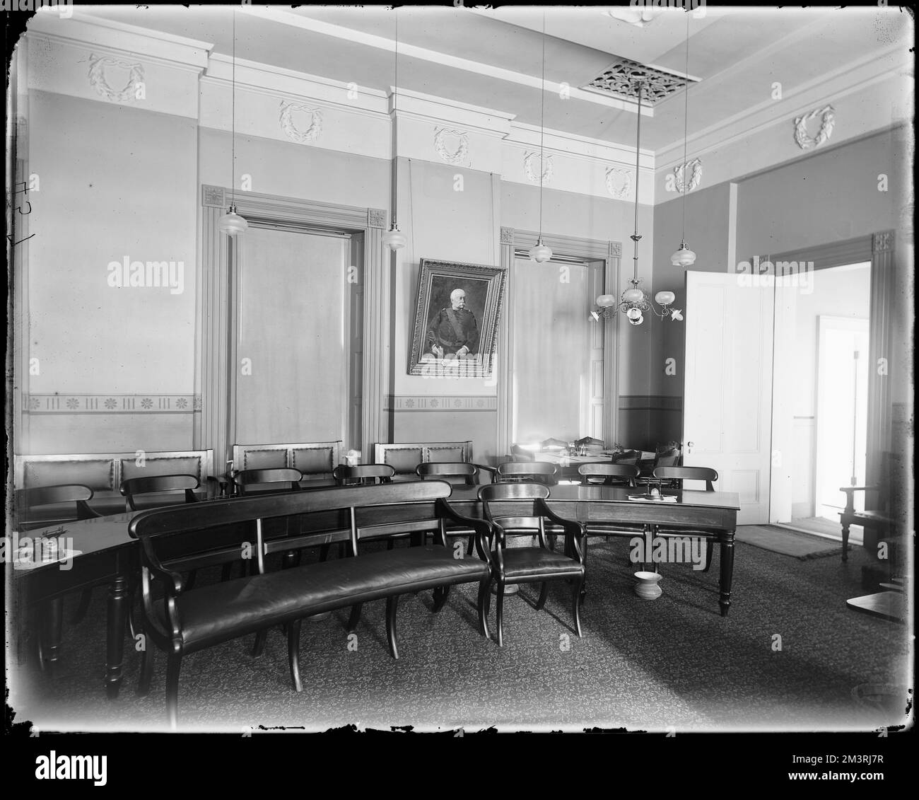 Salem, 93 Washington Street, council chamber, City Hall , City & town