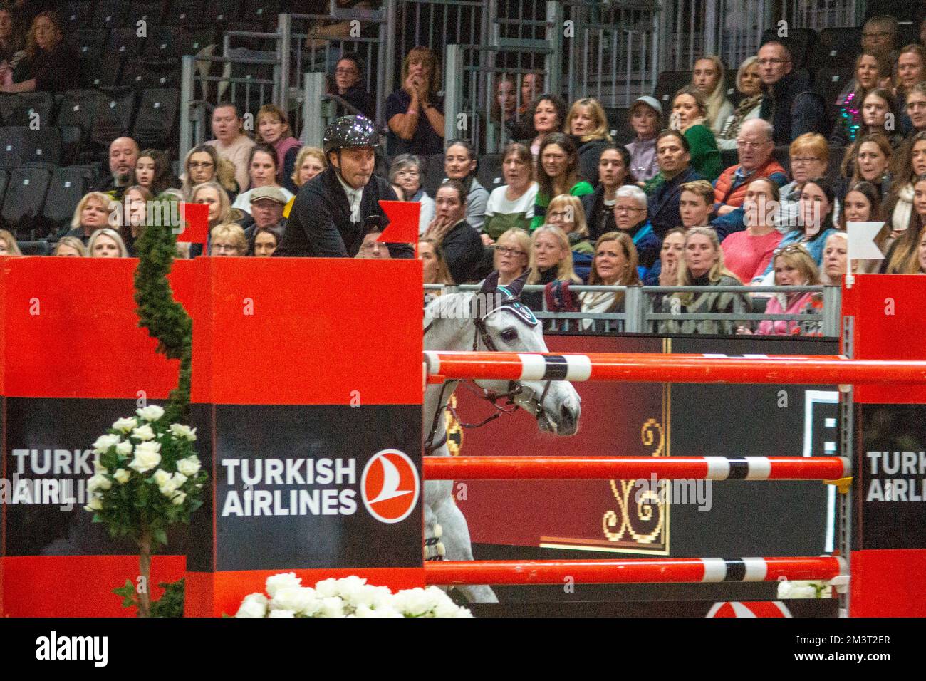 London, UK. 16th Dec, 2022. Horse unseats rider at London International