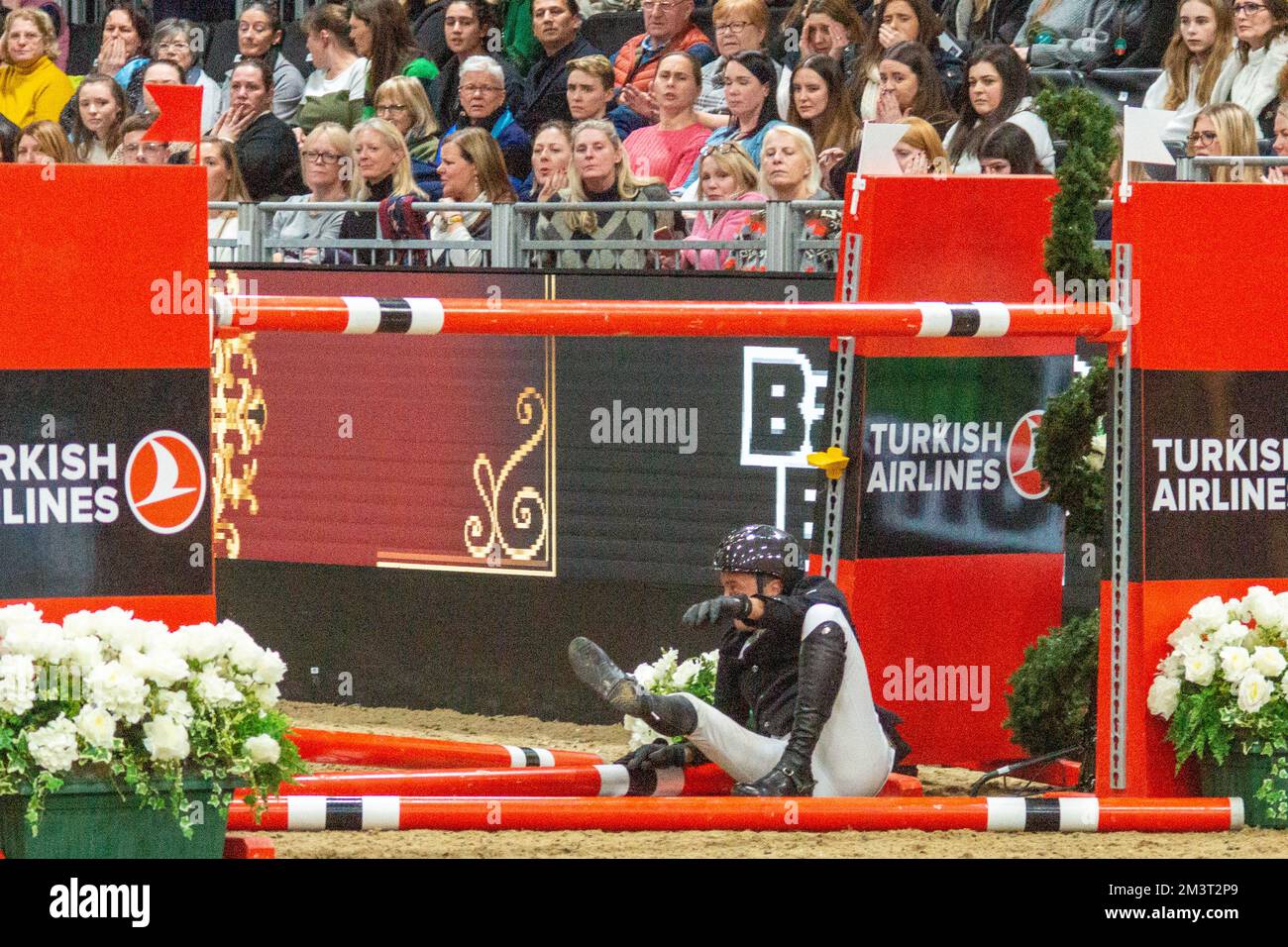 London, UK. 16th Dec, 2022. Horse unseats rider at London International