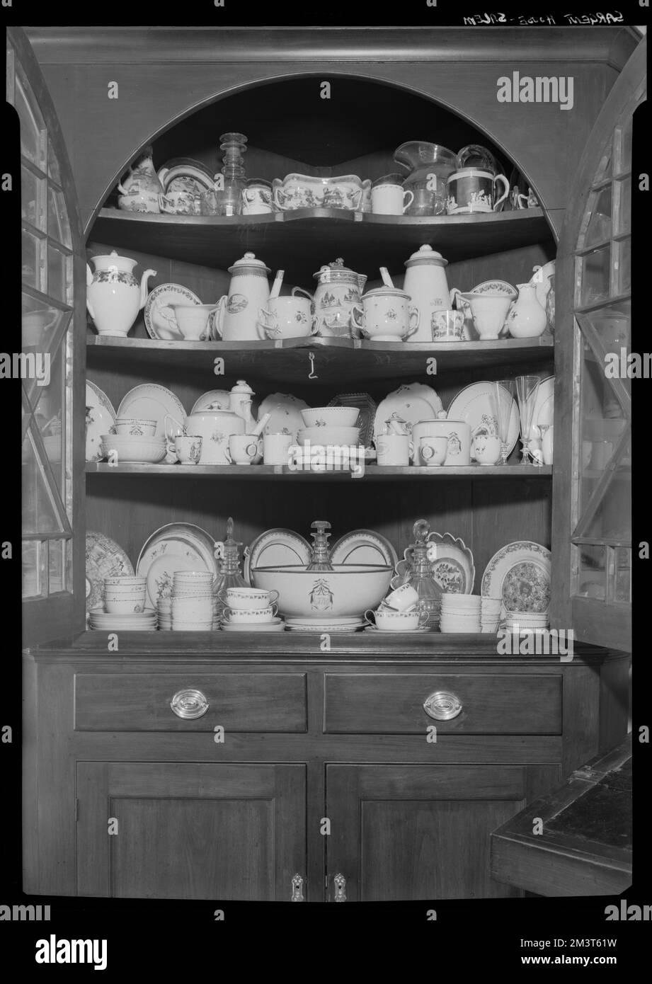Sargent House, Corner cupboard, Salem MA, interior , Case