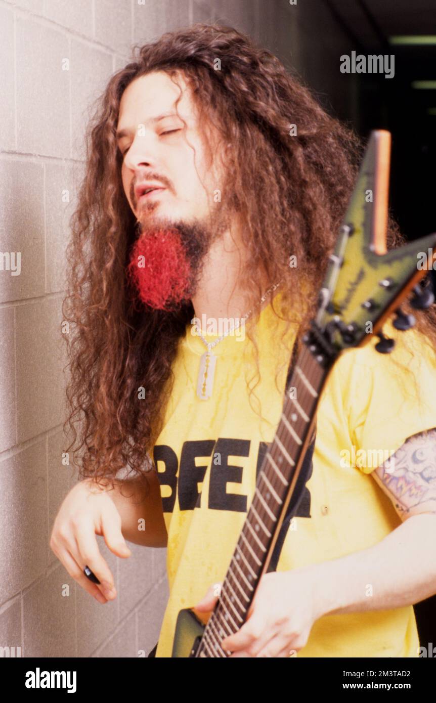 Dimebag Darrell 1998 San Jose, California Credit Ross Pelton