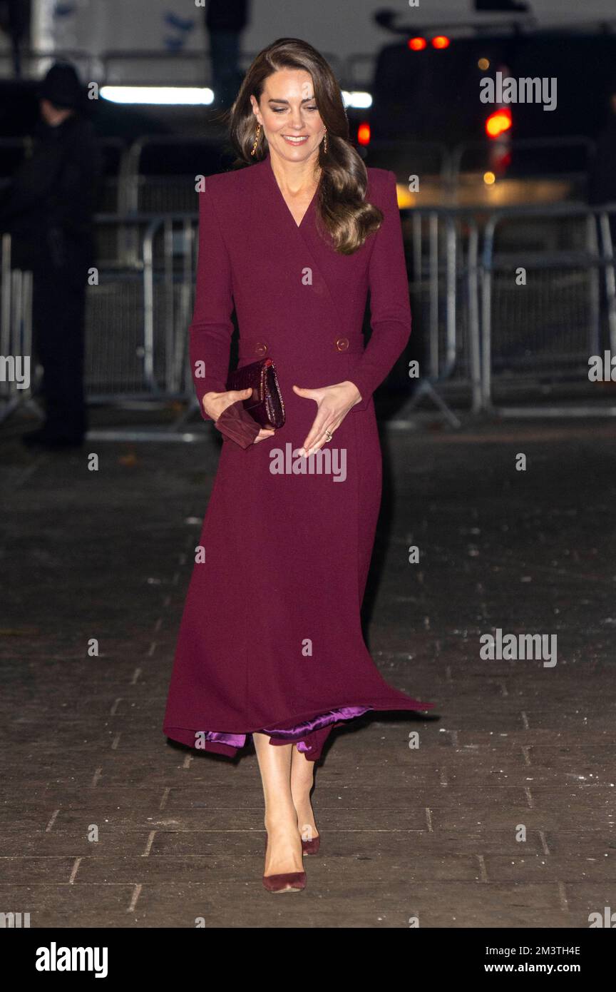 London, UK. 15 December, 2022.  Catherine, Princess of Wales attends the 'Together at Christmas' Carol Service at Westminster Abbey.  Credit: Anwar Hu Stock Photo