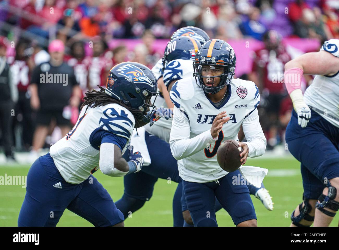 Orlando, Florida, USA, December 16, 2022, USTA Roadrunners Quarterback ...