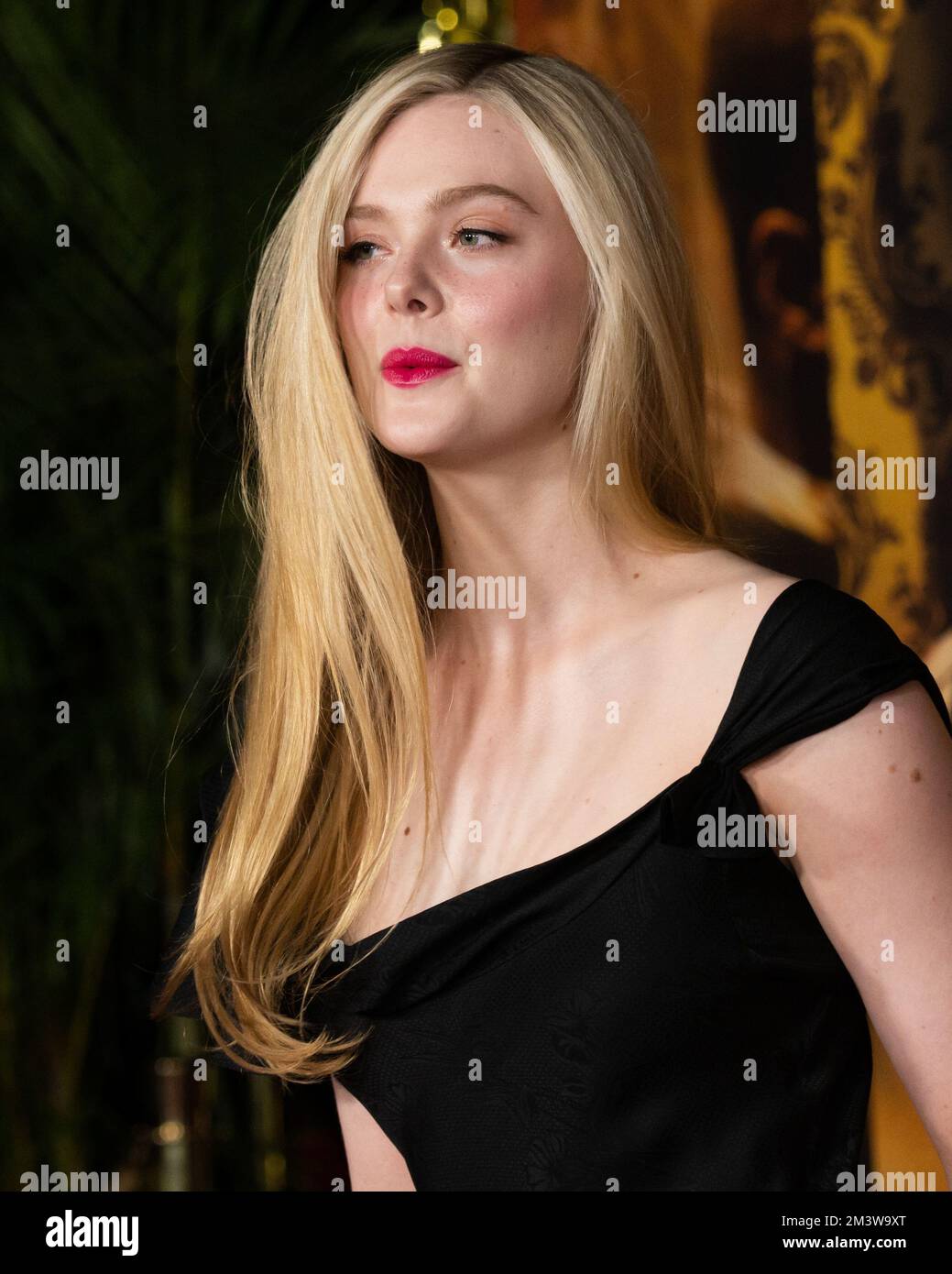 15 December 2022 - Los Angeles, California - Elle Fanning. "Babylon
