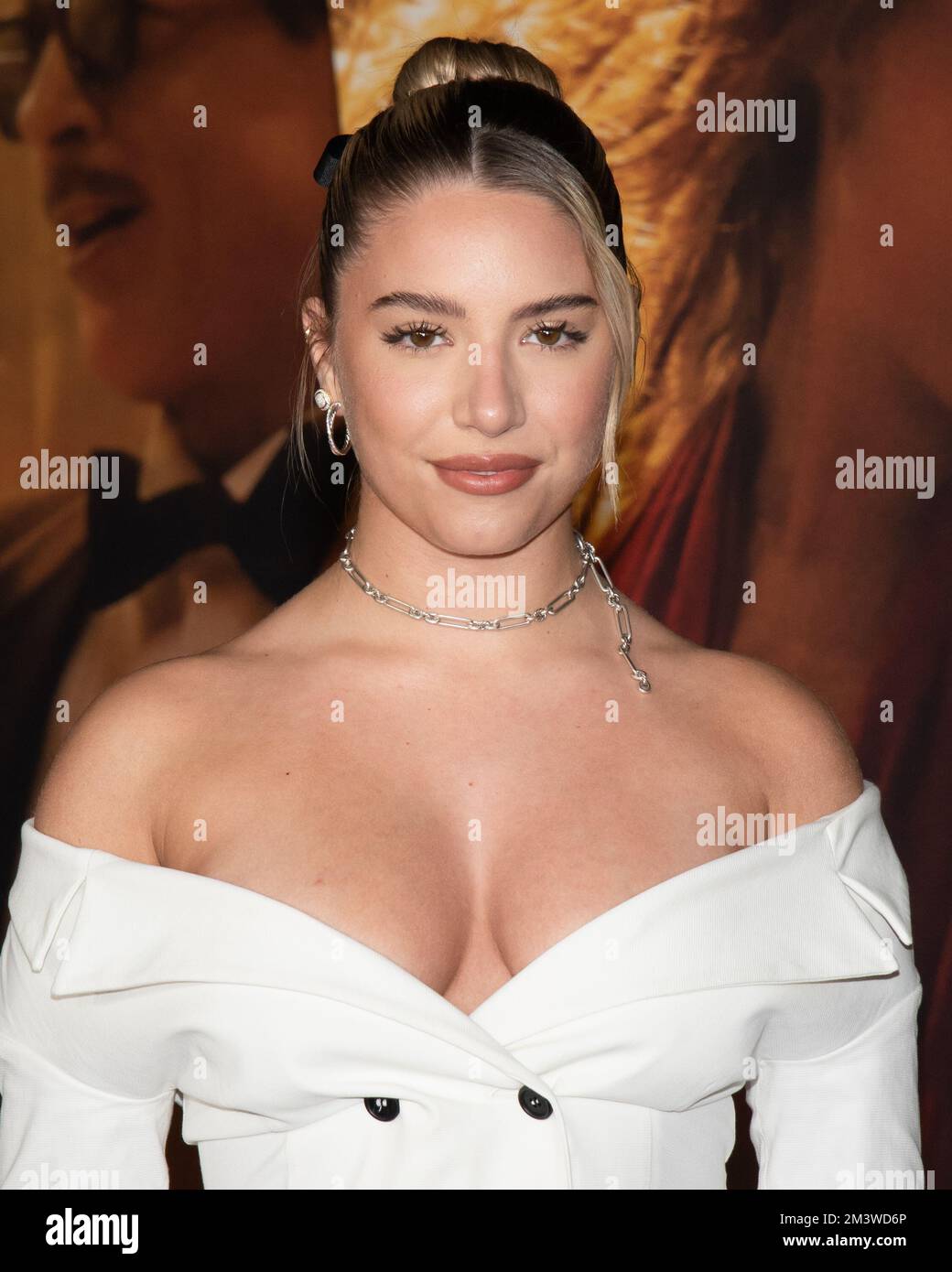 December 15, 2022, Los Angeles, California, USA Mackenzie Ziegler