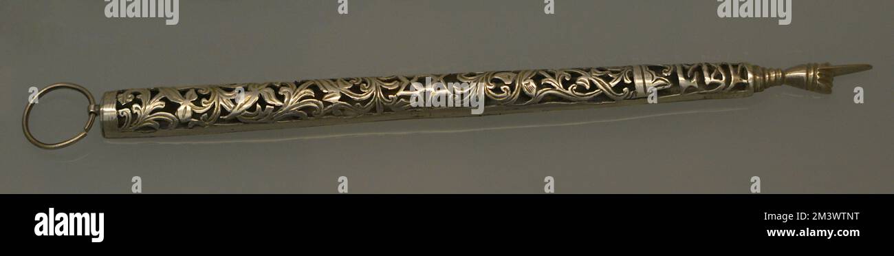 Pointer (moré or yad) of openwork silver with vegetal motifs and Hebrew inscription. Used to follow the reading of the Torah (Jewish Law). Dated in the 20th century. Made in Morocco. Sephardic Museum. Toledo. Castile-La Mancha. Spain. Stock Photo