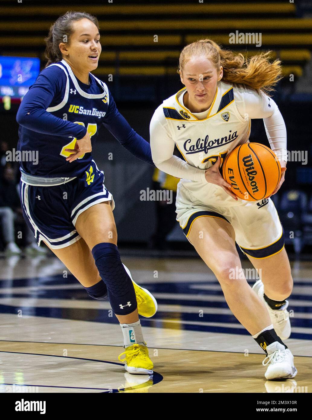 Berkeley, CA U.S. 16th Dec, 2022. A. California guard Ornela Muca (31)drives to the hoop during the NCAA Women's Basketball game between UC San Diego and the California Golden Bears. California beat UC San Diego 75-61 at Haas Pavilion Berkeley Calif. Thurman James/CSM/Alamy Live News Stock Photo
