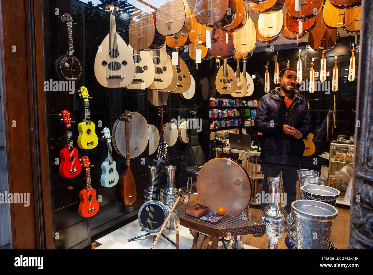 Kemane kebab hires stock photography and images Alamy