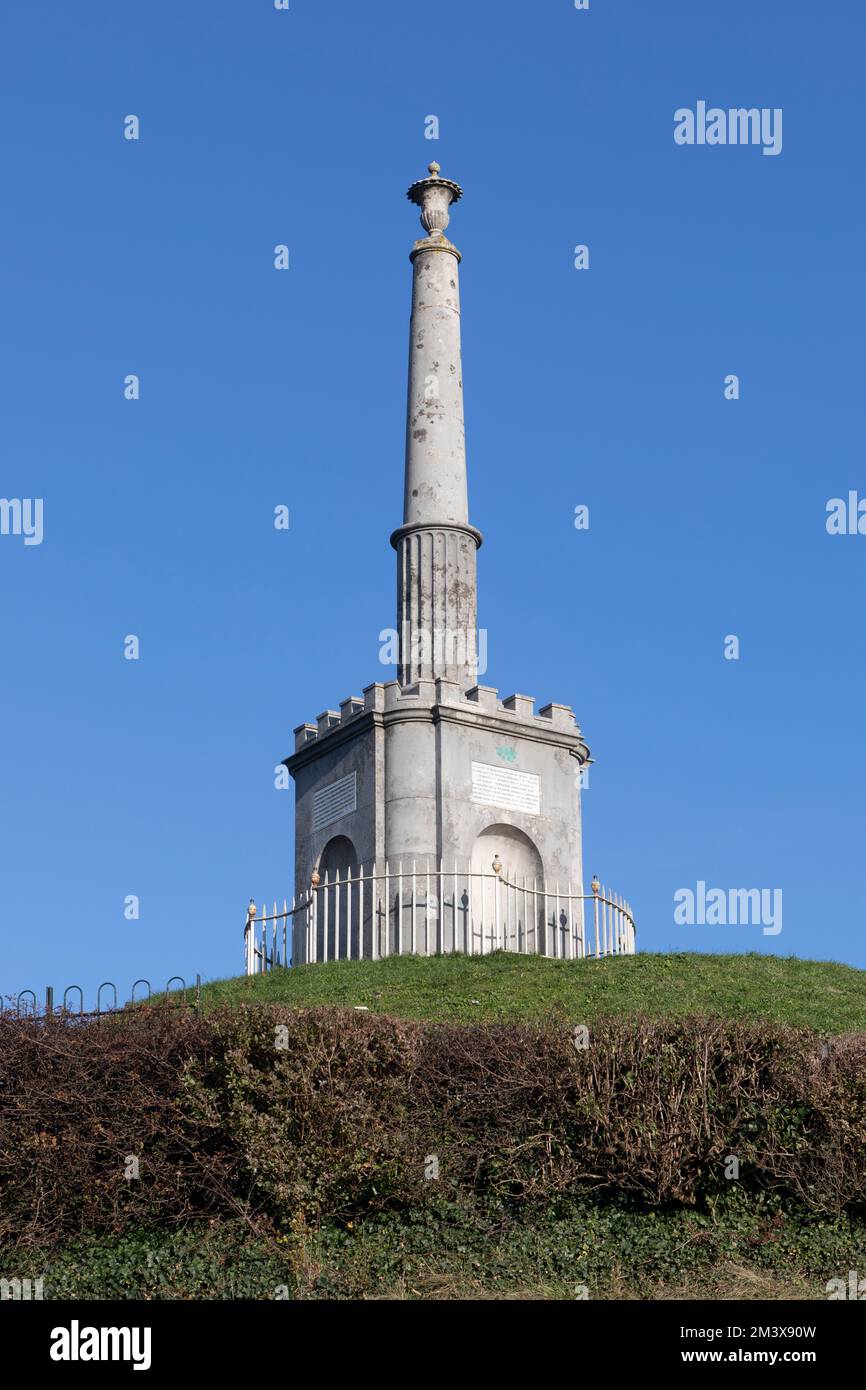 The Simmons Memorial in Dane John park in Canterbury is perched on top of the Dane John mound Stock Photo