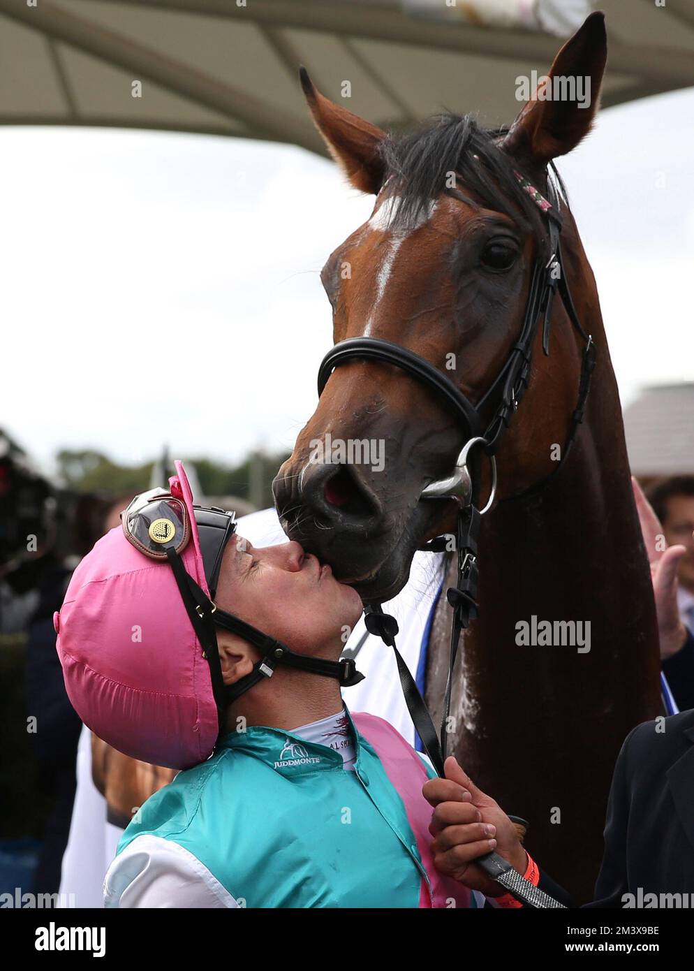 File photo dated 24-08-2017 of Frankie Dettori Kisses Enable after winning The Darley Yorkshire Oaks. Frankie Dettori will retire at the end of 2023, the rider has told ITV Racing. Issue date: Saturday December 17, 2022. Stock Photo