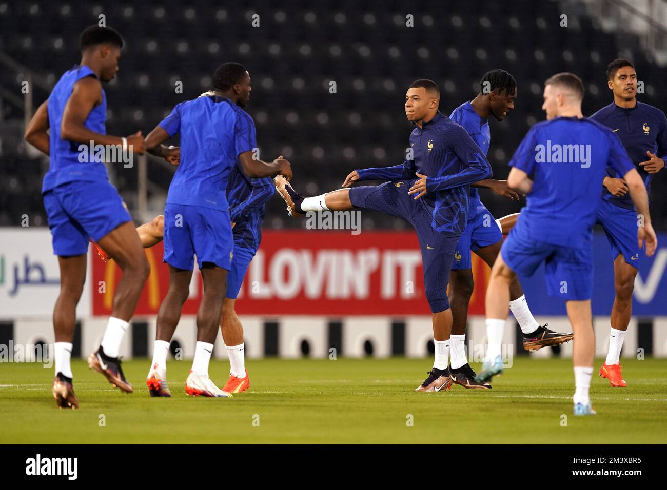 France's Kylian Mbappe (centre) during a training session at Al Sadd SC Stadium in Doha, Qatar. Picture date: Saturday December 17, 2022. Stock Photo