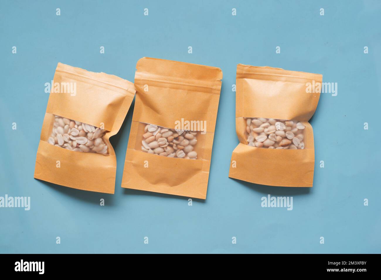 Salted peanuts in paper hi-res stock photography and images - Alamy