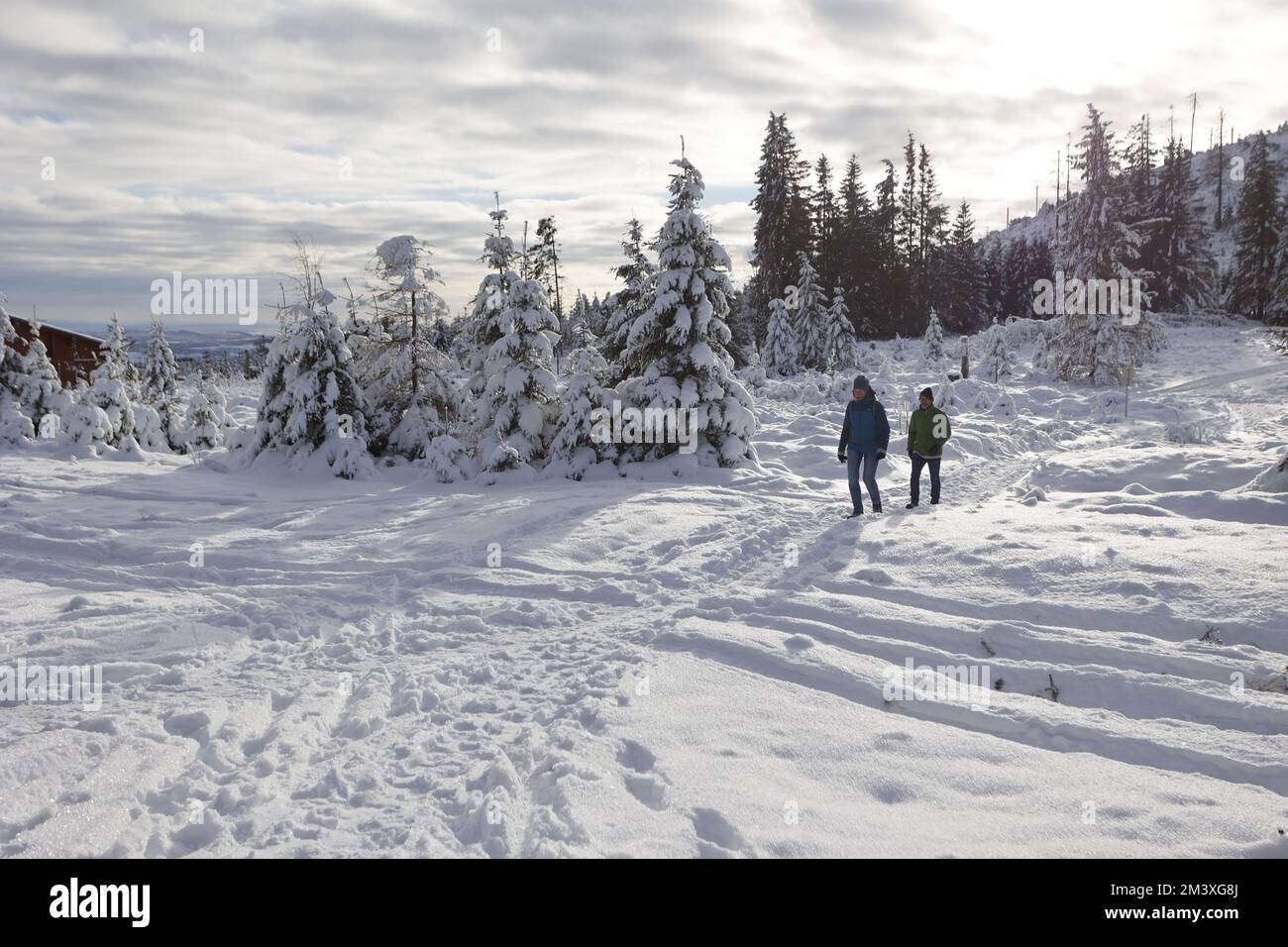 Schierke, Germany. 17th Dec, 2022. Hikers are out and about in the