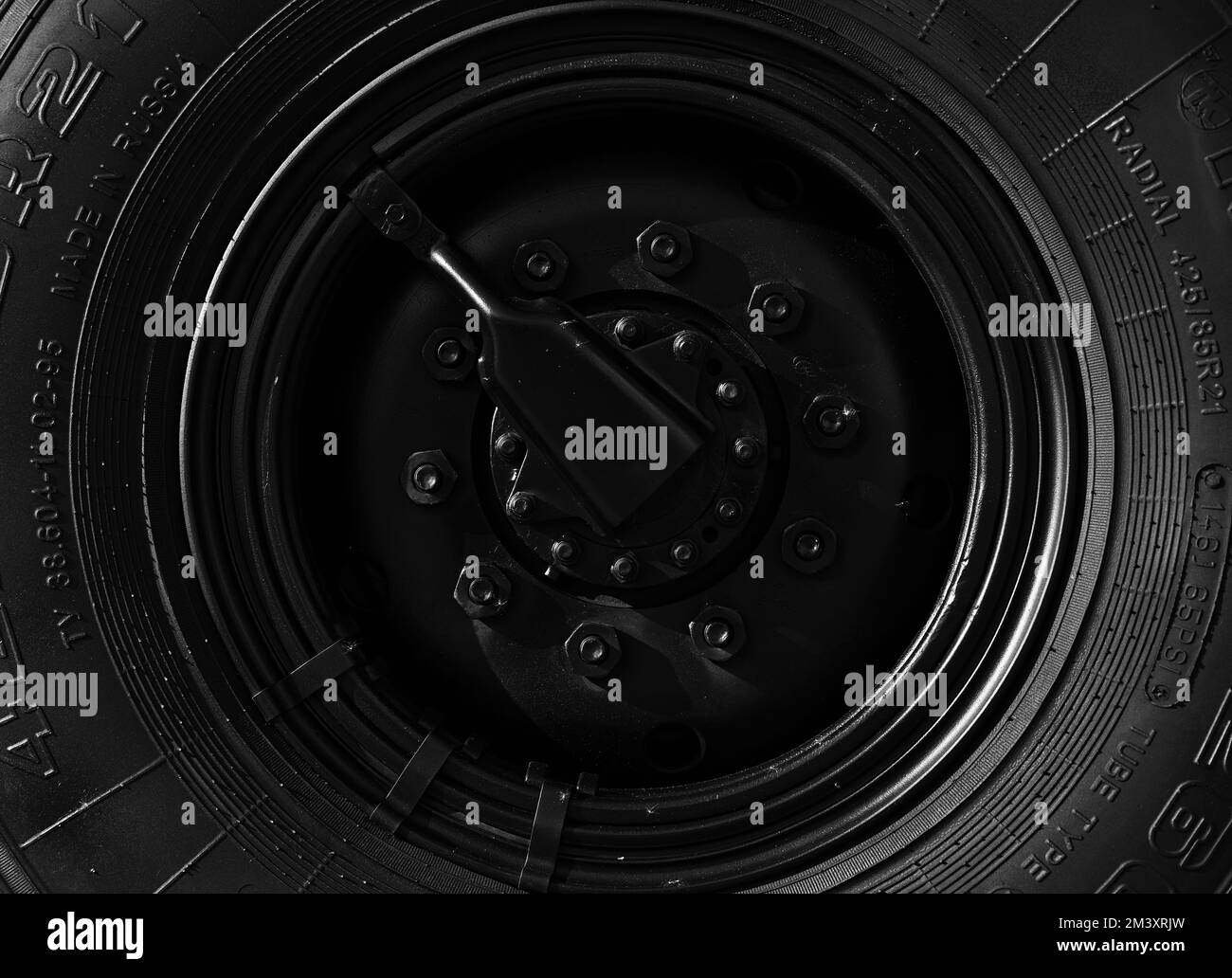 Low pressure tires, with automatic tire pumping system. Extreme patency