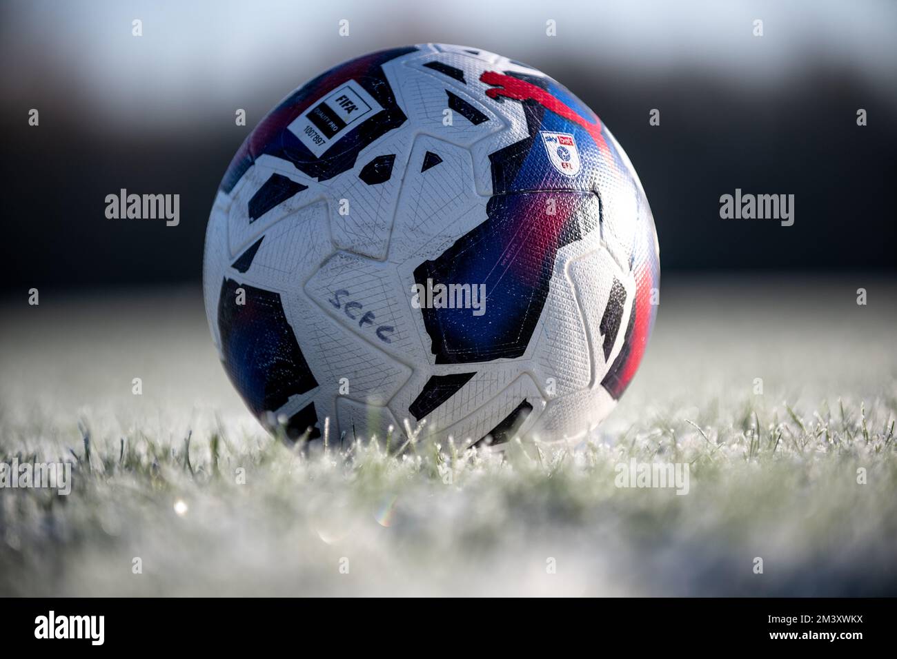 PUMA Official Match Ball EFL 22/23 Stock Photo - Alamy