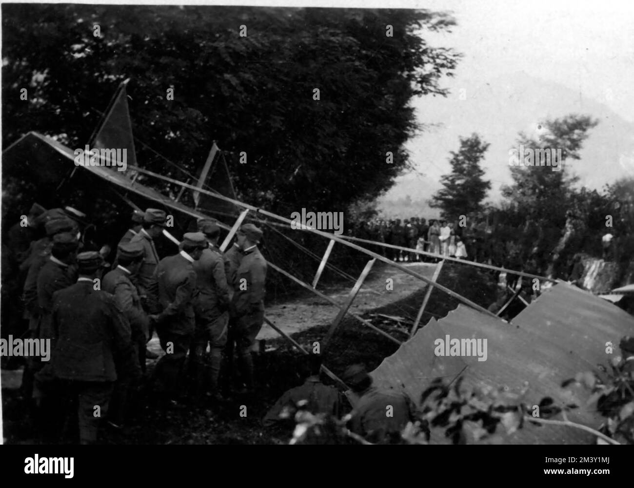 Prima Guerra Mondiale - Passo Rolle (aereo precipitato) Stock Photo