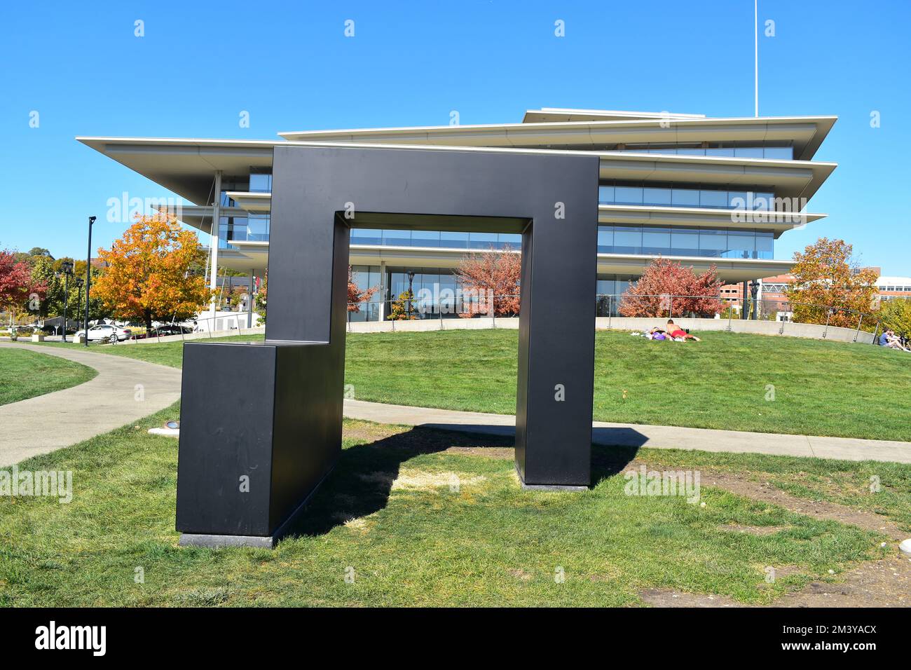 Des Moines, IOWA, USA - October 22, 2022: The John and Mary Pappajohn Sculpture Park Stock Photo