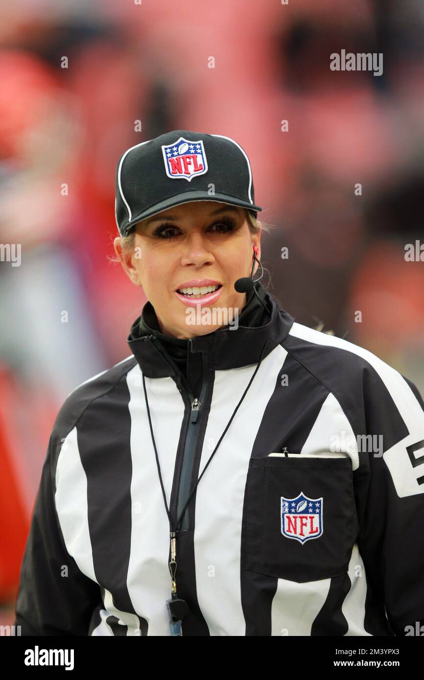 Sarah thomas hires stock photography and images Alamy