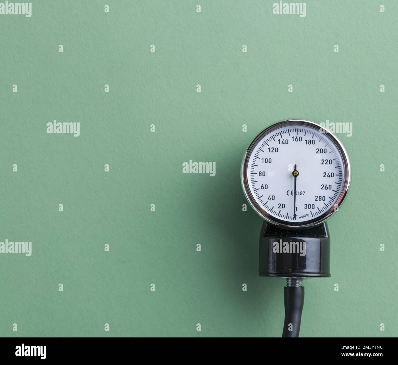 Dial aneroid sphygmomanometer Stock Photo Alamy