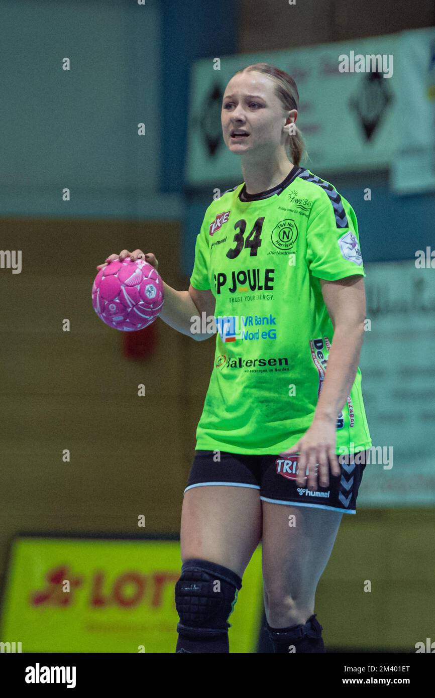 Frauen handball hi-res stock photography and images