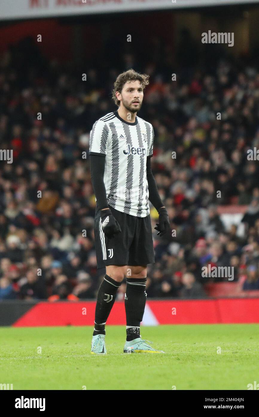 London, UK. 17th Dec, 2022. Manuel Locatelli of Juventus during the Club  Friendly match between Arsenal and Juventus at the Emirates Stadium,  London, England on 17 December 2022. Photo by Joshua Smith.