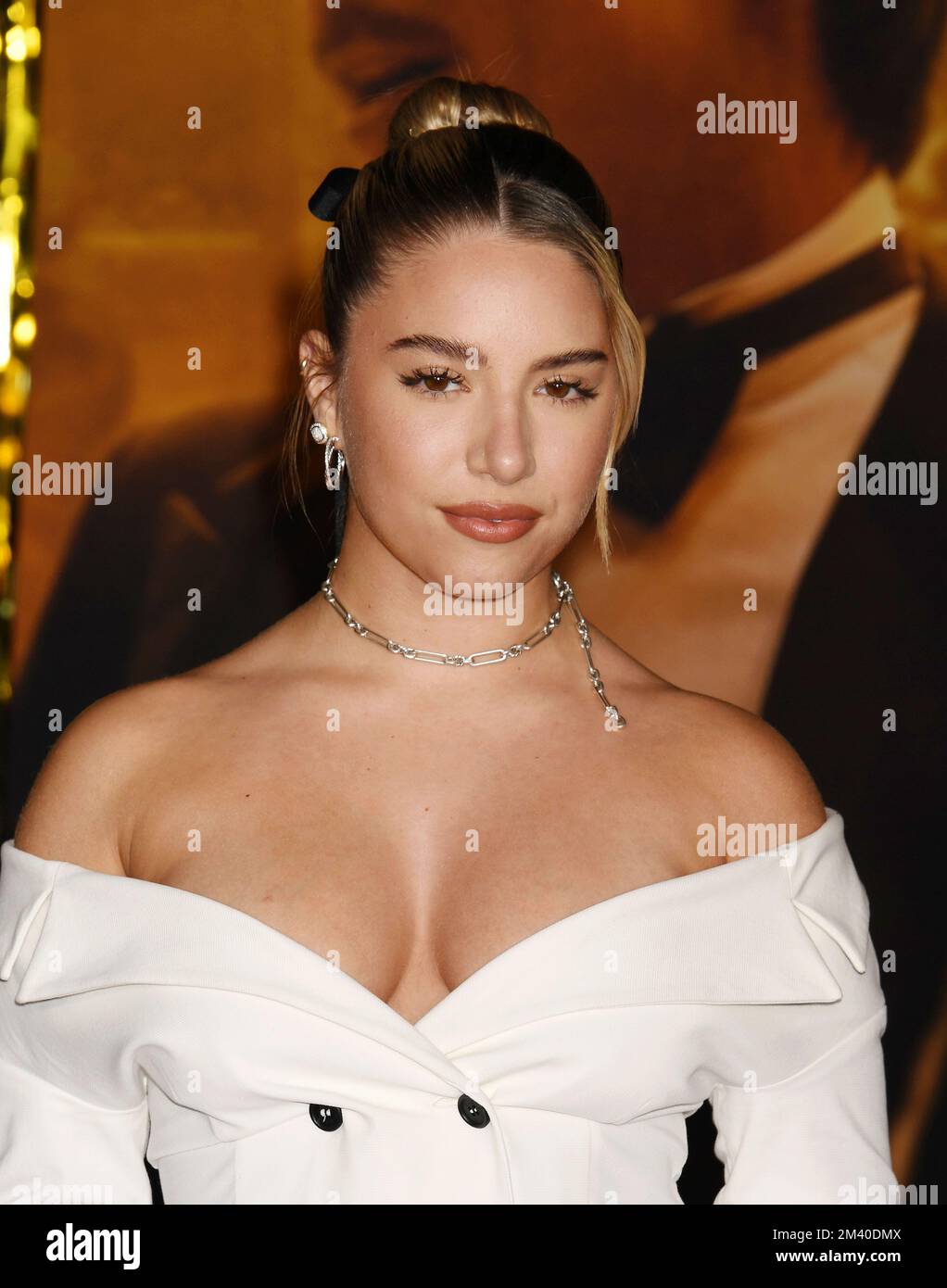 LOS ANGELES, CALIFORNIA DECEMBER 15 Mackenzie Ziegler attends the