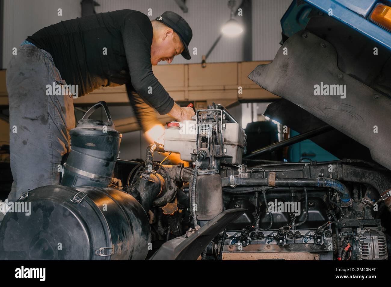 Engine test truck hi-res stock photography and images - Alamy