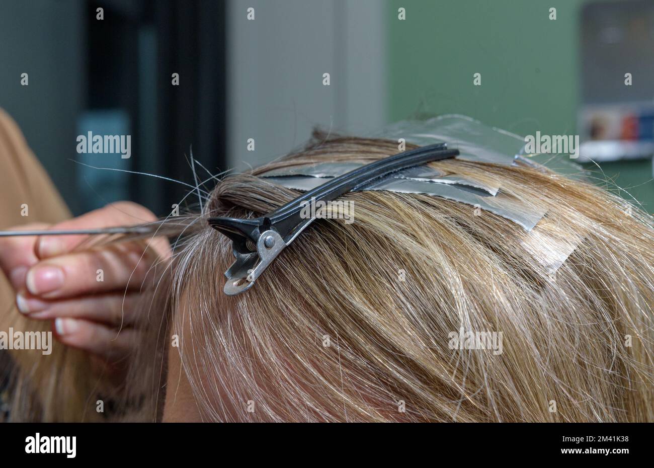 Foils hair hi-res stock photography and images - Alamy
