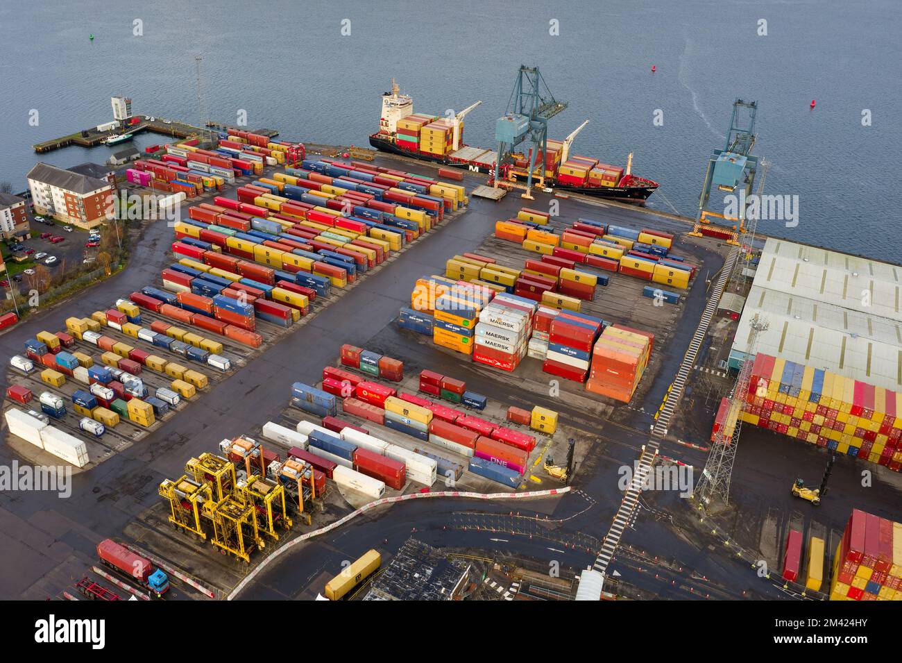 Aerial view huge cargo ship hi-res stock photography and images - Alamy