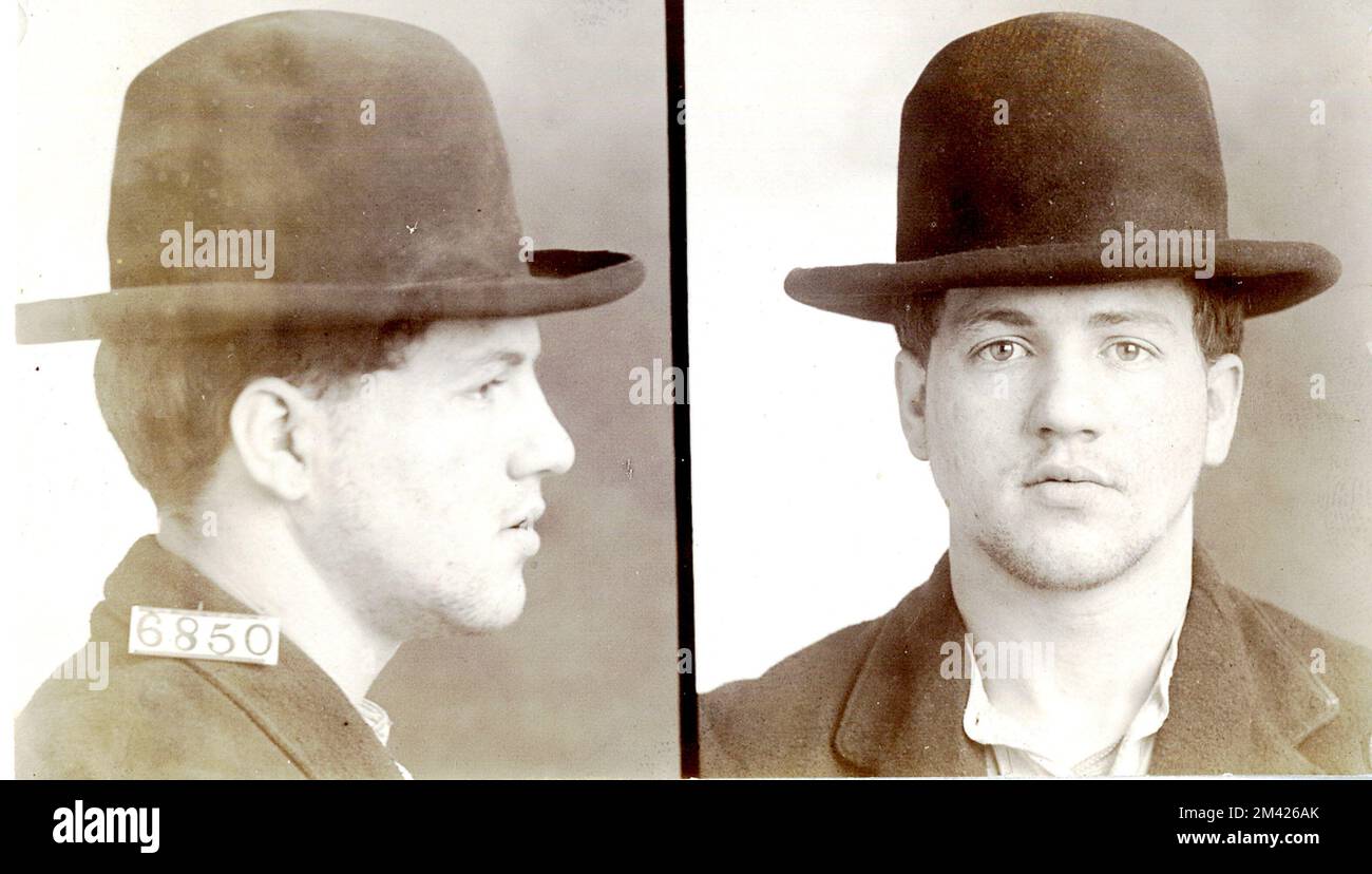 Photograph of Elmer Lewis. This item is the prison photograph, also known as the 'mug shot,' of Leavenworth inmate Elmer Lewis, register number 6850. Bureau of Prisons, Inmate case files. Stock Photo