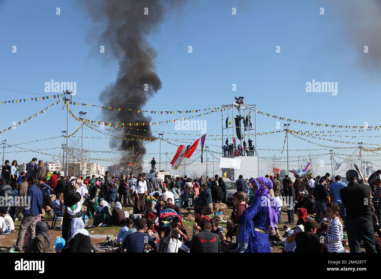 Kurdish people at the Newroz, tradtional New Year festival of the ...