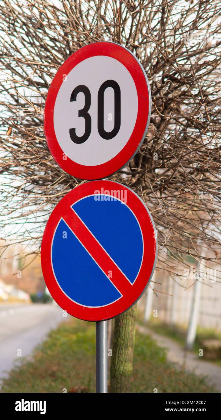 100+ Number 30 Road Sign Speed Limit Sign Sign Stock Illustrations