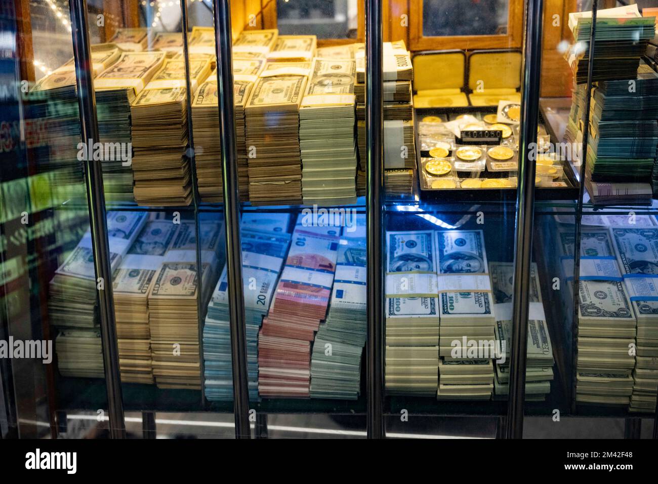 27000 korean won to usd (96) 사진