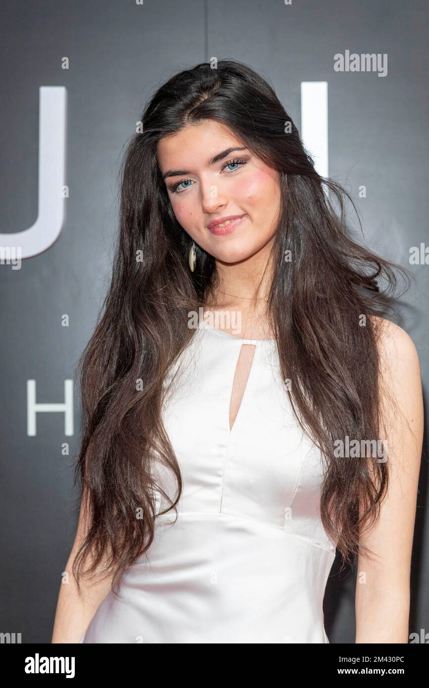 Beverly Hills, CA December 17 2022 Angelina Jordan attends 20th Annual  Unforgettable Gala presented by Lexus at The Beverly Hilton, Beverly Hills,  CA December 17 2022 Stock Photo - Alamy