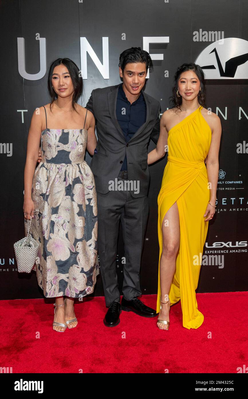 Beverly Hills, CA December 17 2022 Olivia Liang, Ben Levin, Shannon Dang attends 20th Annual Unforgettable Gala presented by Lexus at The Beverly Hilton, Beverly Hills, CA December 17 2022 Stock Photo