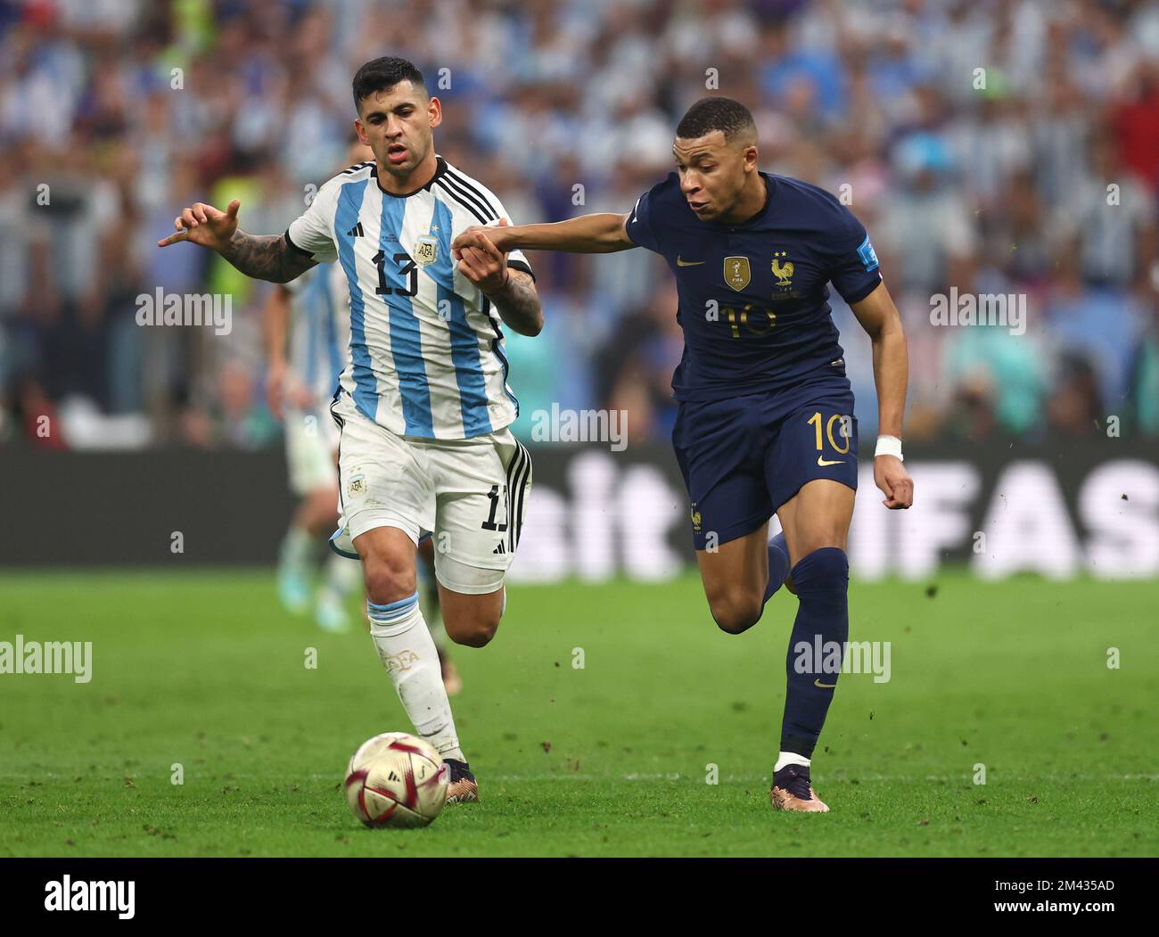 Lusail Iconic Stadium, Lusail, Qatar. 18th Dec, 2022. FIFA World Cup  Football Final Argentina versus France; Alexis Mac Allister of Argentina  lifts the world cup trophy Credit: Action Plus Sports/Alamy Live News