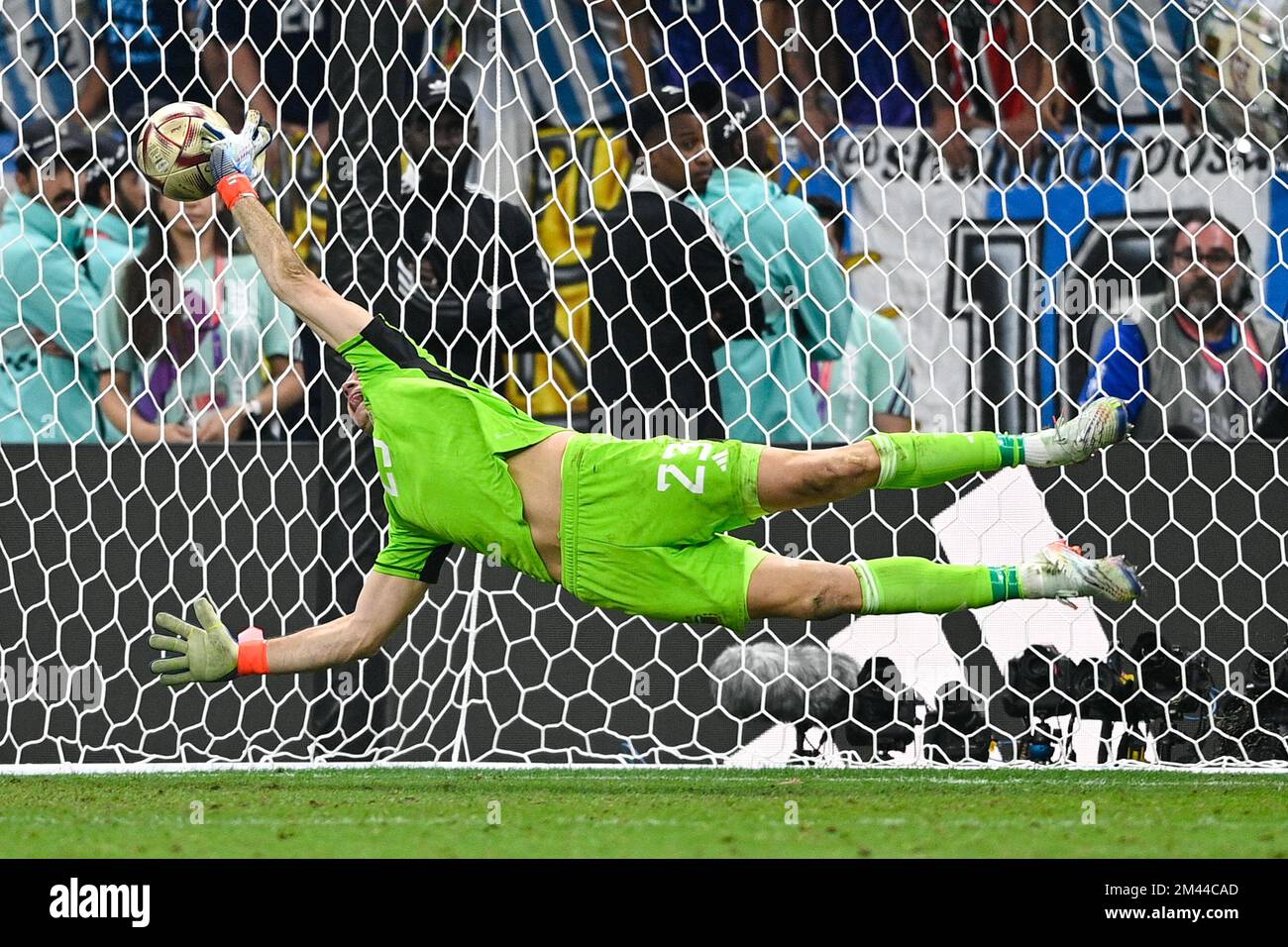 LUSAIL CITY, QATAR DECEMBER 18 Emiliano Martinez of Argentina during