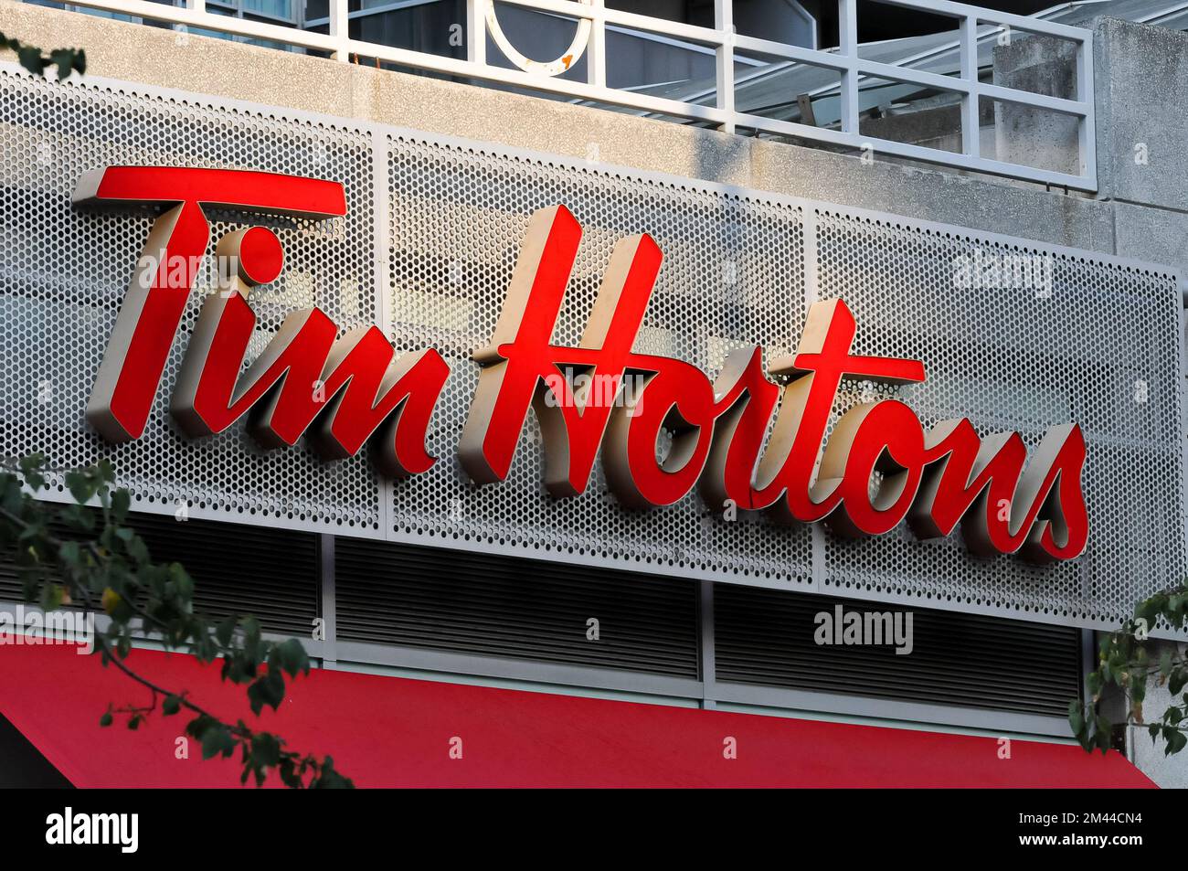 Tim hortons coffee canada hi-res stock photography and images - Alamy