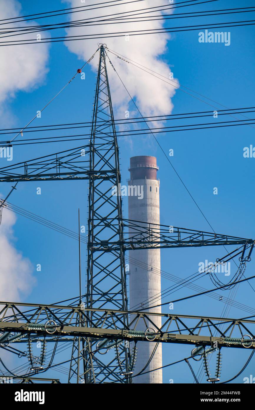 Overhead transmission system hi-res stock photography and images - Alamy