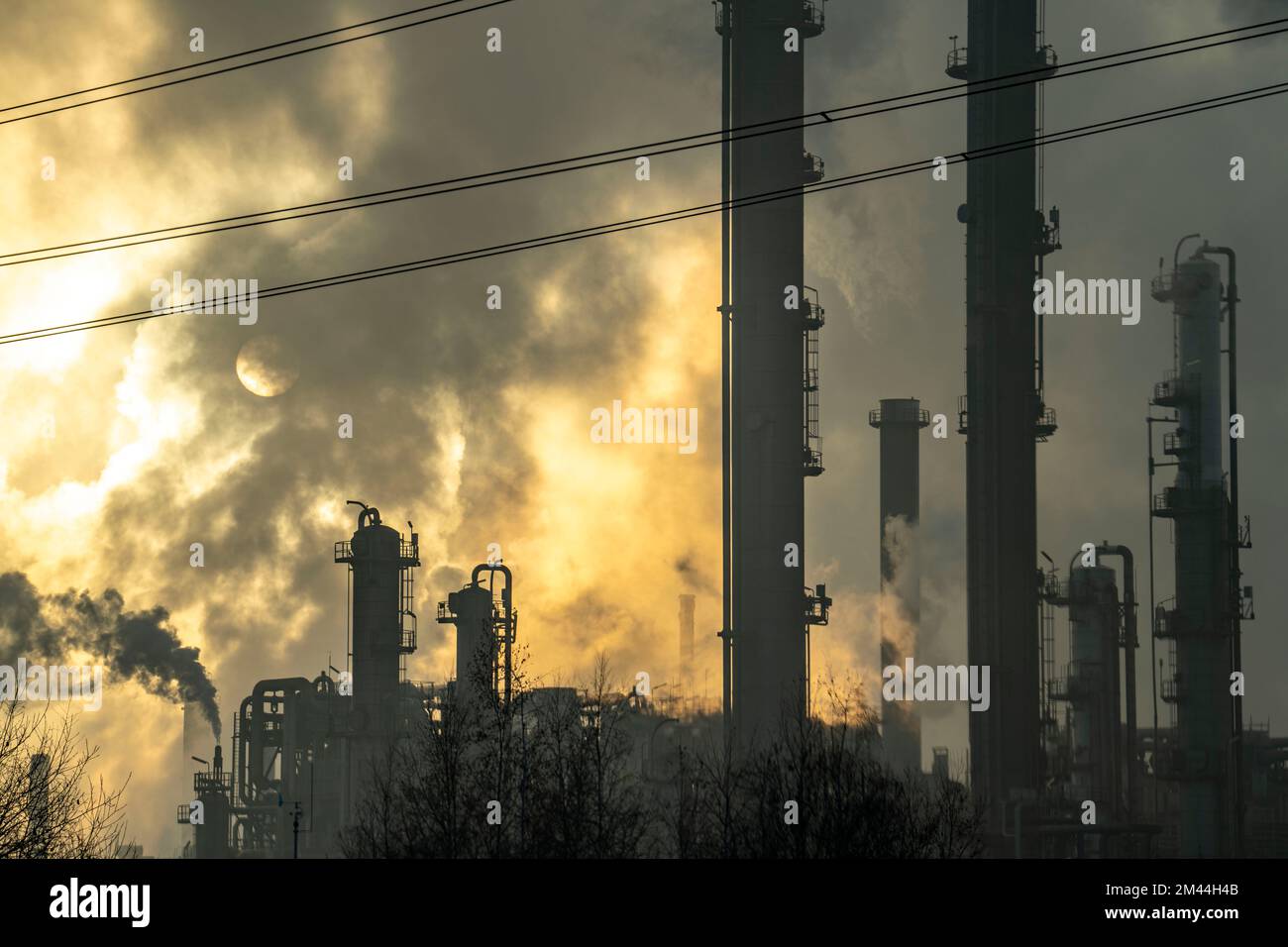 Ruhr Oel petroleum refineries in Gelsenkirchen, Scholven, NRW, Germany