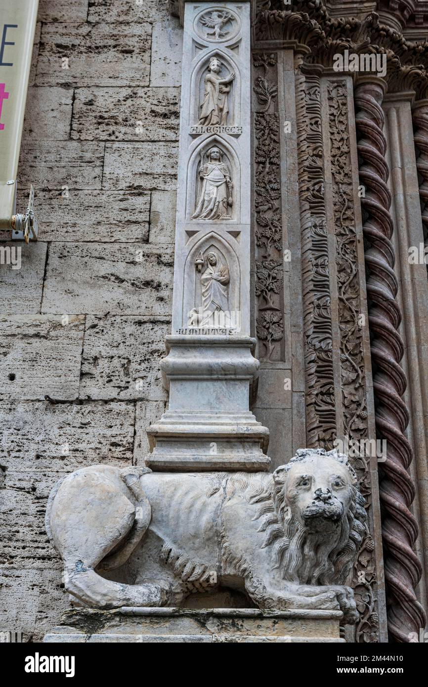 Lion statue before the Perugia cathedral, historic center of Perugia, Italy Stock Photo