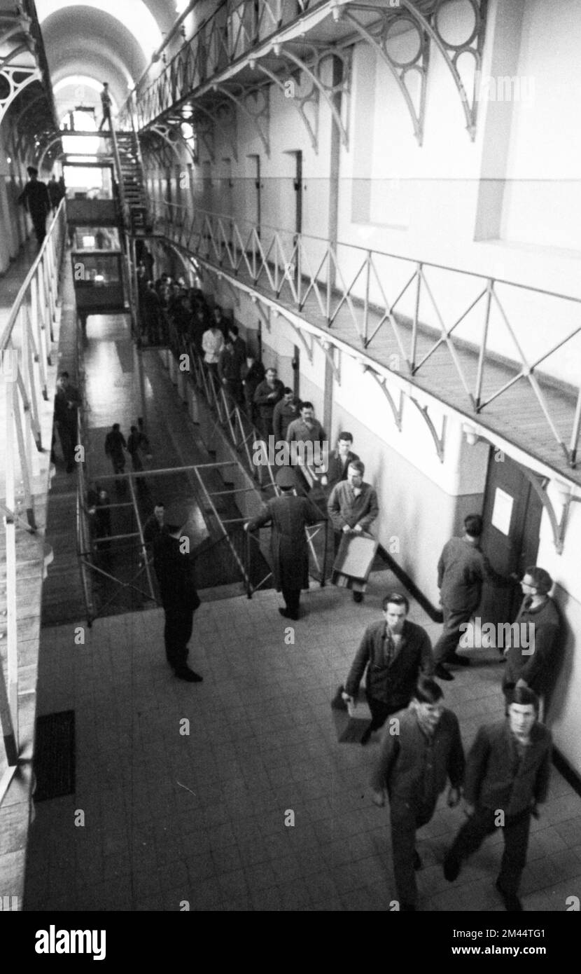 Life in the prisons and penitentiaries Werl, Butzbach and Muenster in