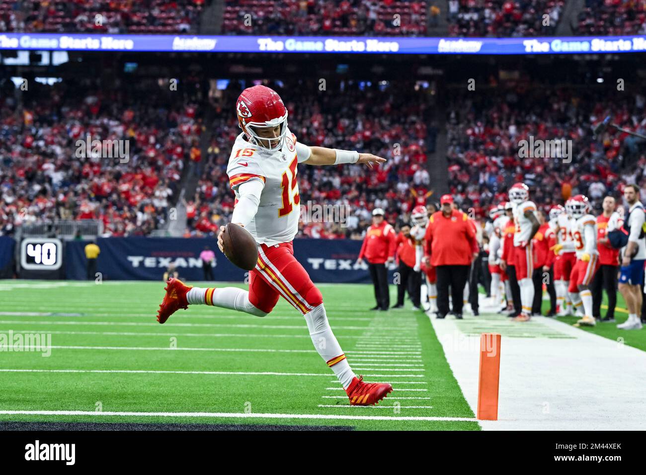 AFC Quarterback Patrick Mahomes #15 in action against the NFC during the  NFL Pro Bowl football game, Sunday, January 27, 2019, in Orlando, FL. (AP  Photo/Gregory Payan Stock Photo - Alamy