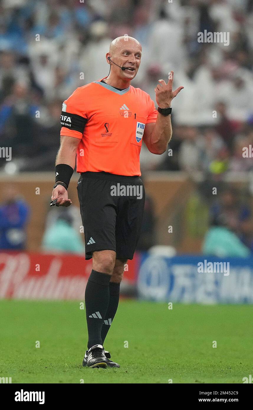 12/18/2022, Lusail Iconic Stadium, Doha, QAT, World Cup FIFA 2022, final, Argentina vs France, in the picture referee referee Szymon Marciniak (Poland) Stock Photo