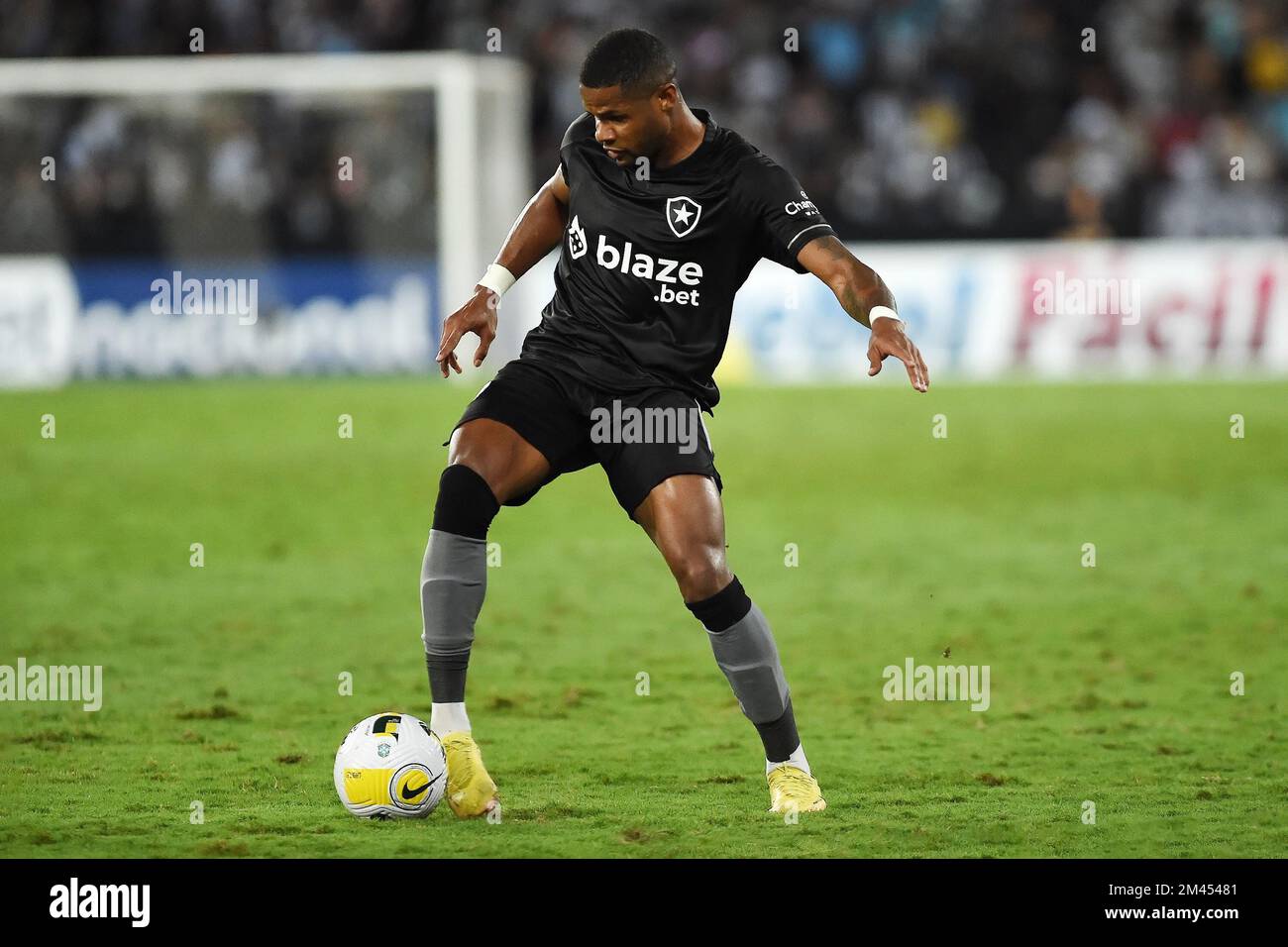 Rio de Janeiro, Brazil,November 10, 2022. Botafogo football player ...