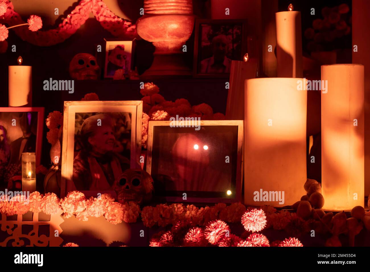 panteon with candles, altar monument to remember the dead Stock Photo