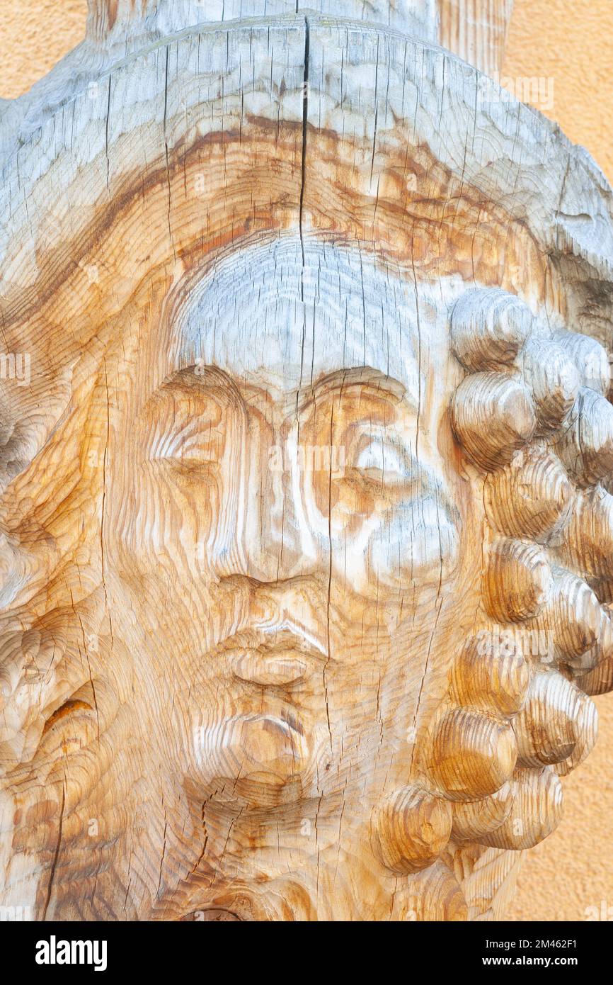 Nose carved on wood hi-res stock photography and images - Alamy