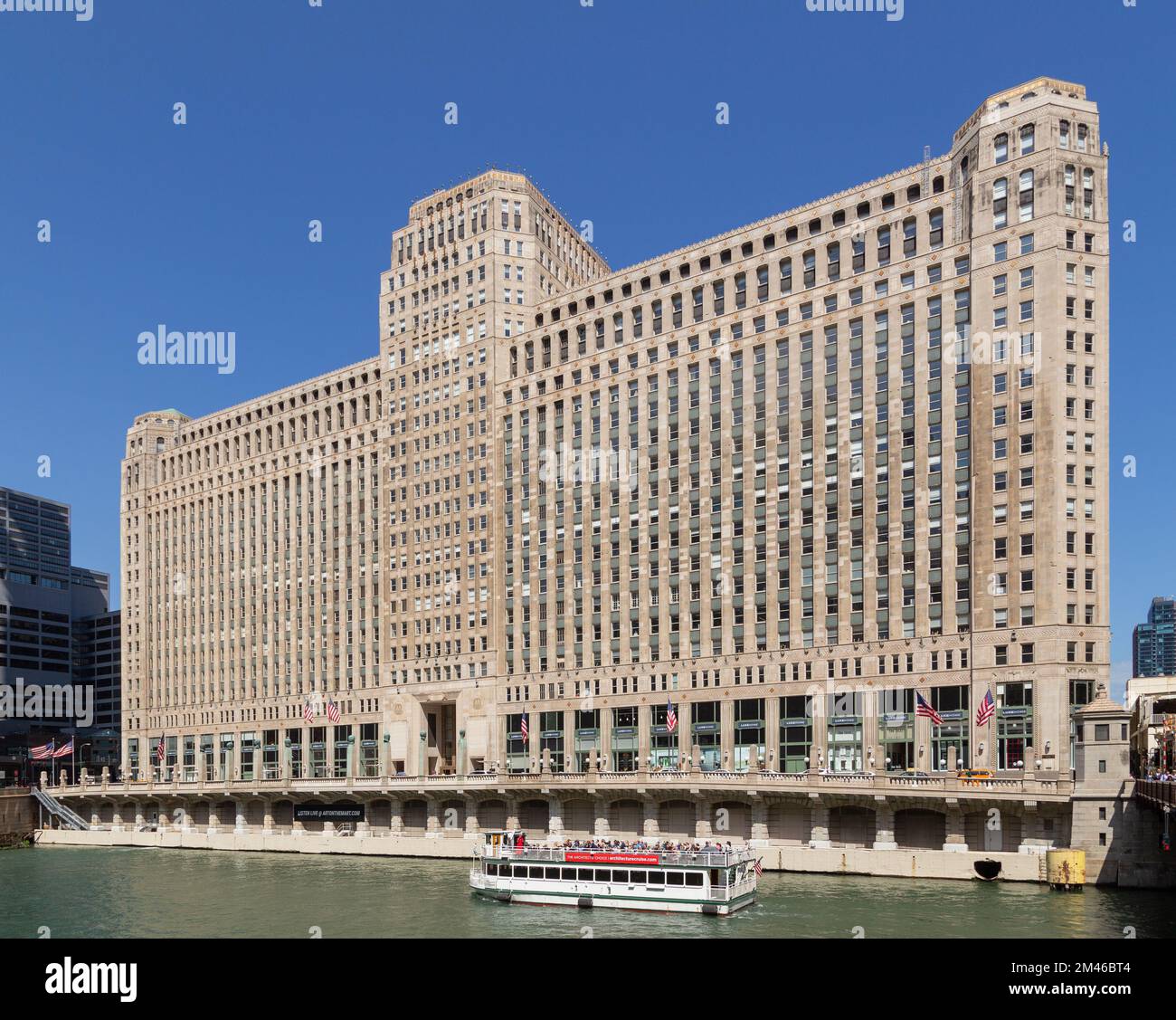 The imposing Merchandise Mart building facing the Chicago River in